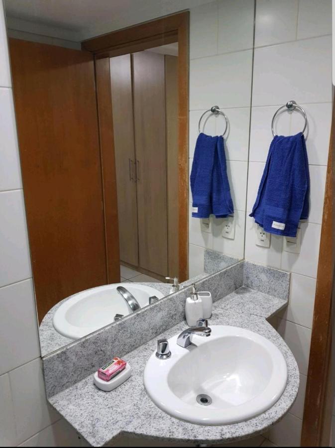 Flat Biarritz Setor Hoteleiro Norte 106 *